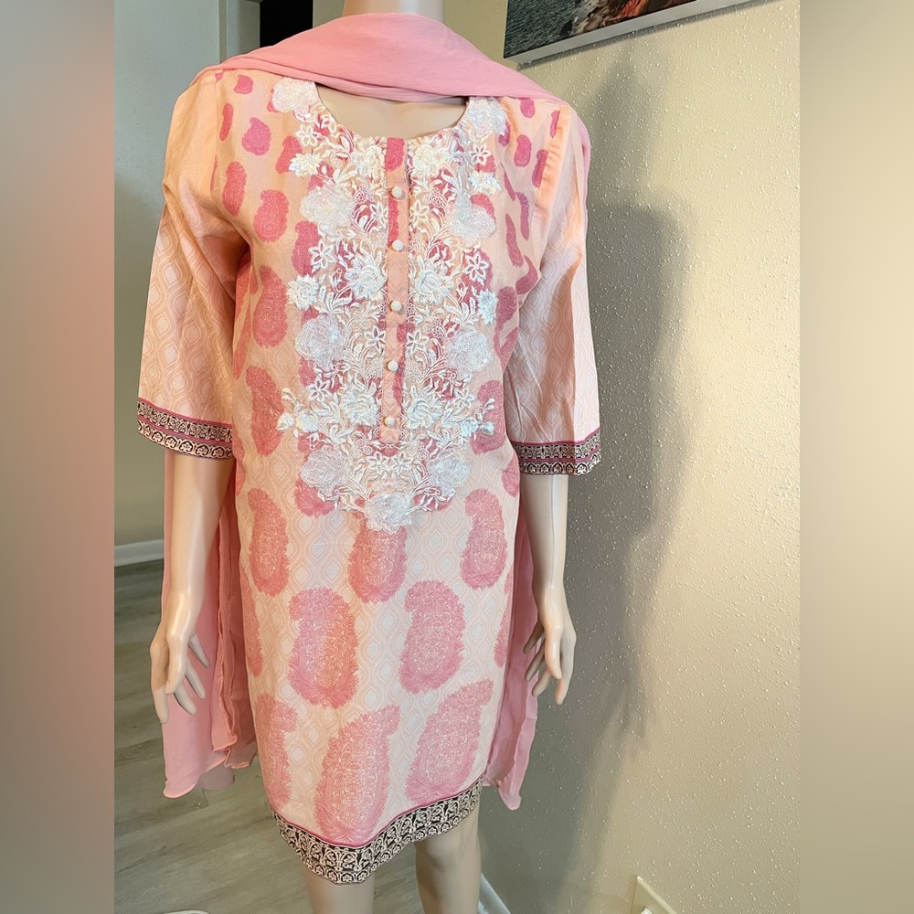 COPY - Limelight Pakistani 2 Piece Kurta & Dupatta